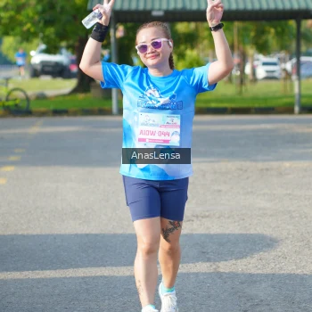 Runner Photo 3243255