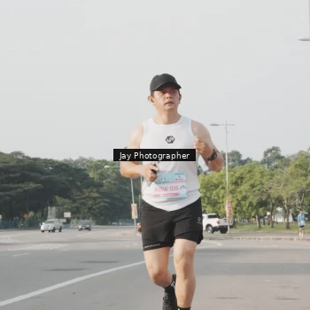 Runner Photo 3243404
