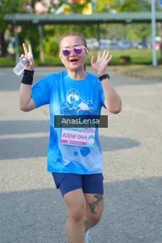 Runner Photo 3243532
