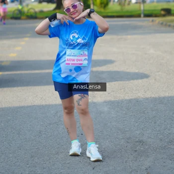 Runner Photo 3243902