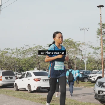 Runner Photo 3244012