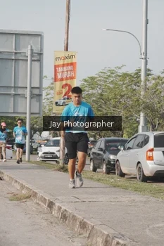 Runner Photo 3244130