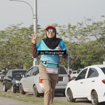 Runner Photo 3244177