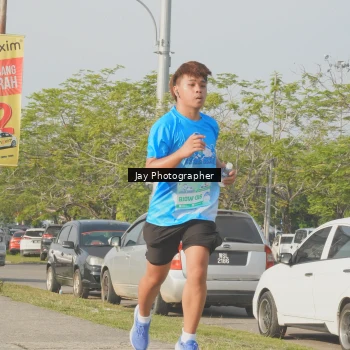 Runner Photo 3244221
