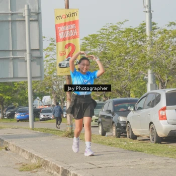 Runner Photo 3244312