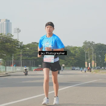 Runner Photo 3244544