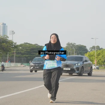 Runner Photo 3244577