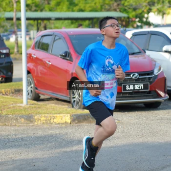 Runner Photo 3244618