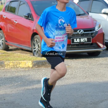 Runner Photo 3244639