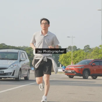 Runner Photo 3244705
