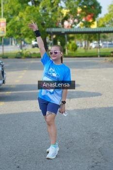 Runner Photo 3244773