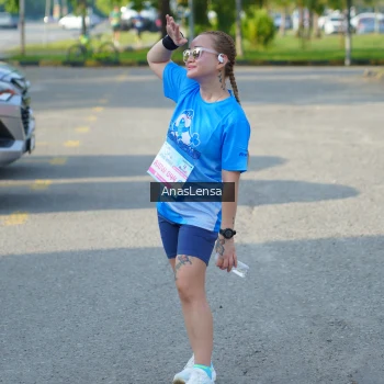 Runner Photo 3245016