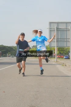 Runner Photo 3245029
