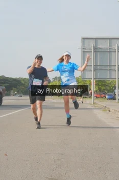 Runner Photo 3245031