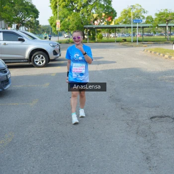 Runner Photo 3245199