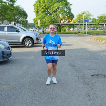 Runner Photo 3245347
