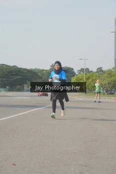 Runner Photo 3245576