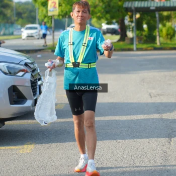 Runner Photo 3245857
