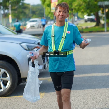 Runner Photo 3245878