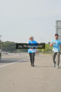 Runner Photo 3245901