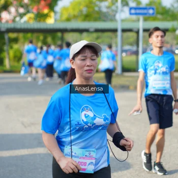 Runner Photo 3246100