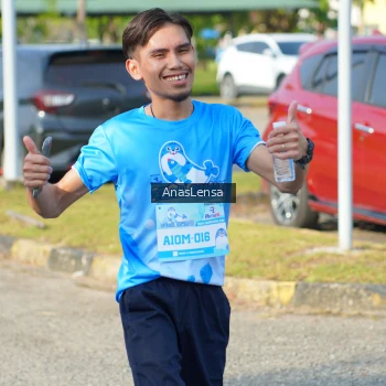 Runner Photo 3246228