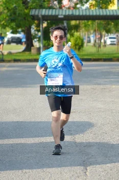 Runner Photo 3246429