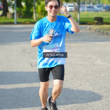Runner Photo 3246445