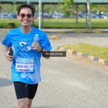 Runner Photo 3246531