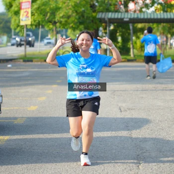 Runner Photo 3246749