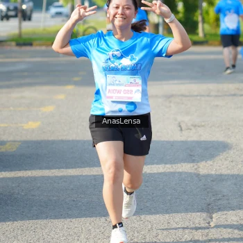 Runner Photo 3246757