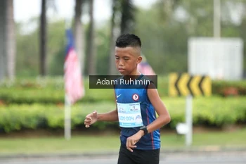 Runner Photo 3246995
