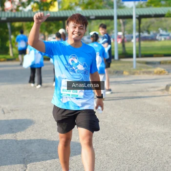Runner Photo 3247029
