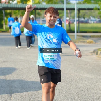 Runner Photo 3247042