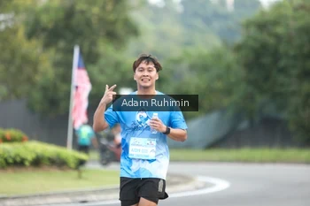 Runner Photo 3247110