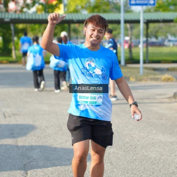 Runner Photo 3247132