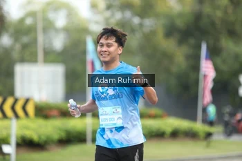 Runner Photo 3247152