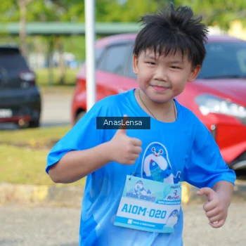 Runner Photo 3247522