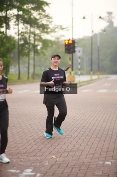 Runner Photo 3247667