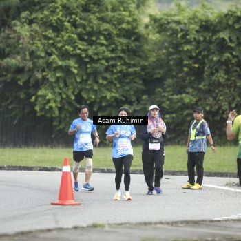 Runner Photo 3247712