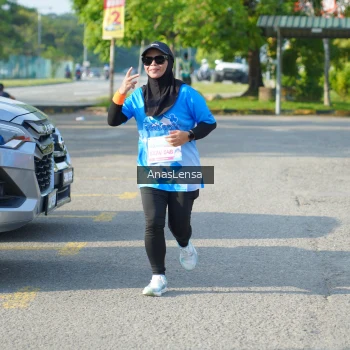Runner Photo 3247747