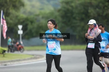 Runner Photo 3247756