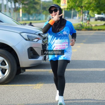 Runner Photo 3247778