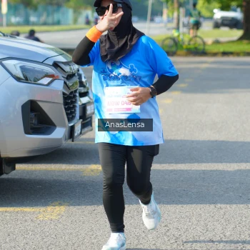 Runner Photo 3247784