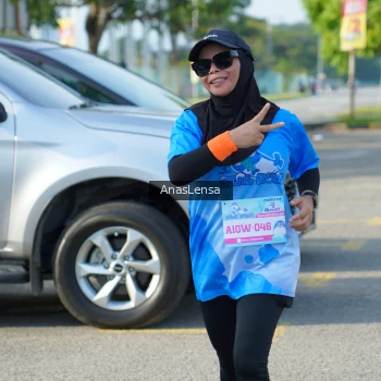 Runner Photo 3247816