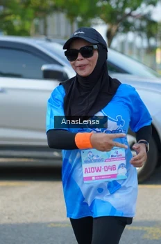 Runner Photo 3247872