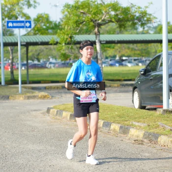 Runner Photo 3247971