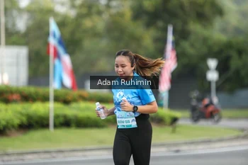 Runner Photo 3248041
