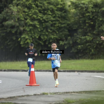Runner Photo 3248085