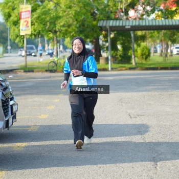 Runner Photo 3248101